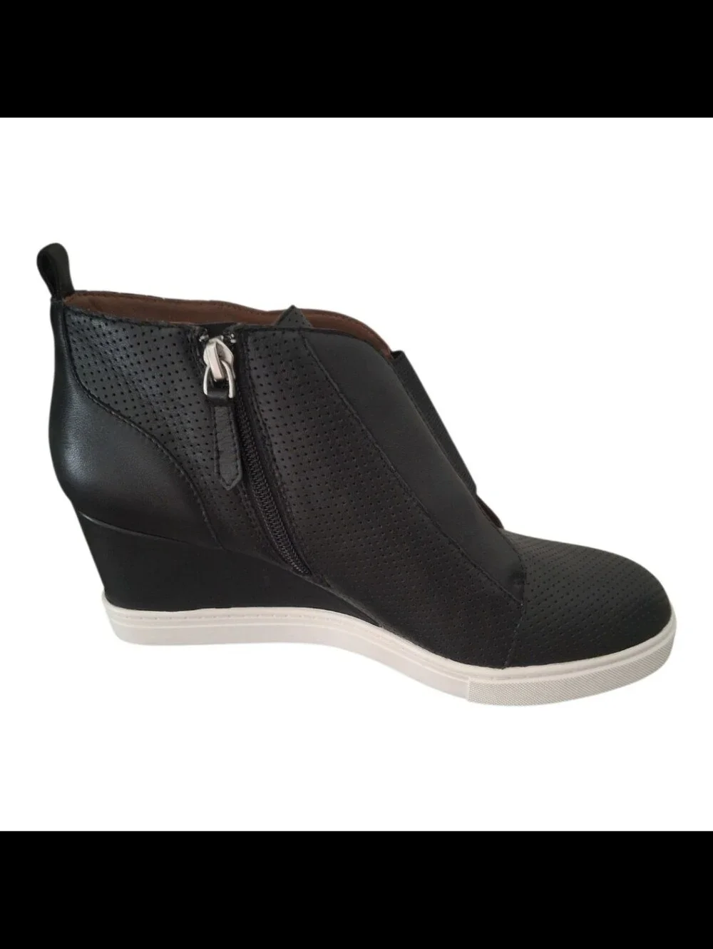 Linea Paolo Felicia Wedge Sneaker Black Platform Shoes Bootie Womens Size: 8.5M